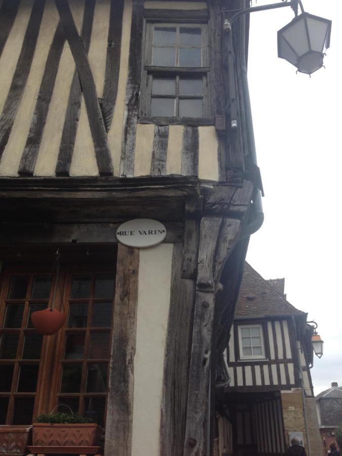 Honfleur A Deux Panzió Kültér fotó