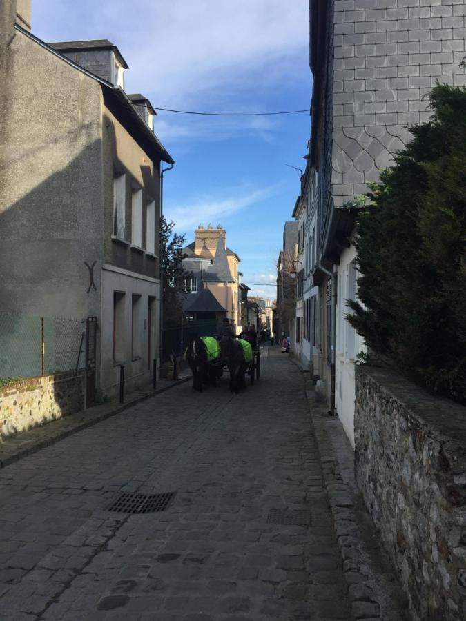 Honfleur A Deux Panzió Kültér fotó